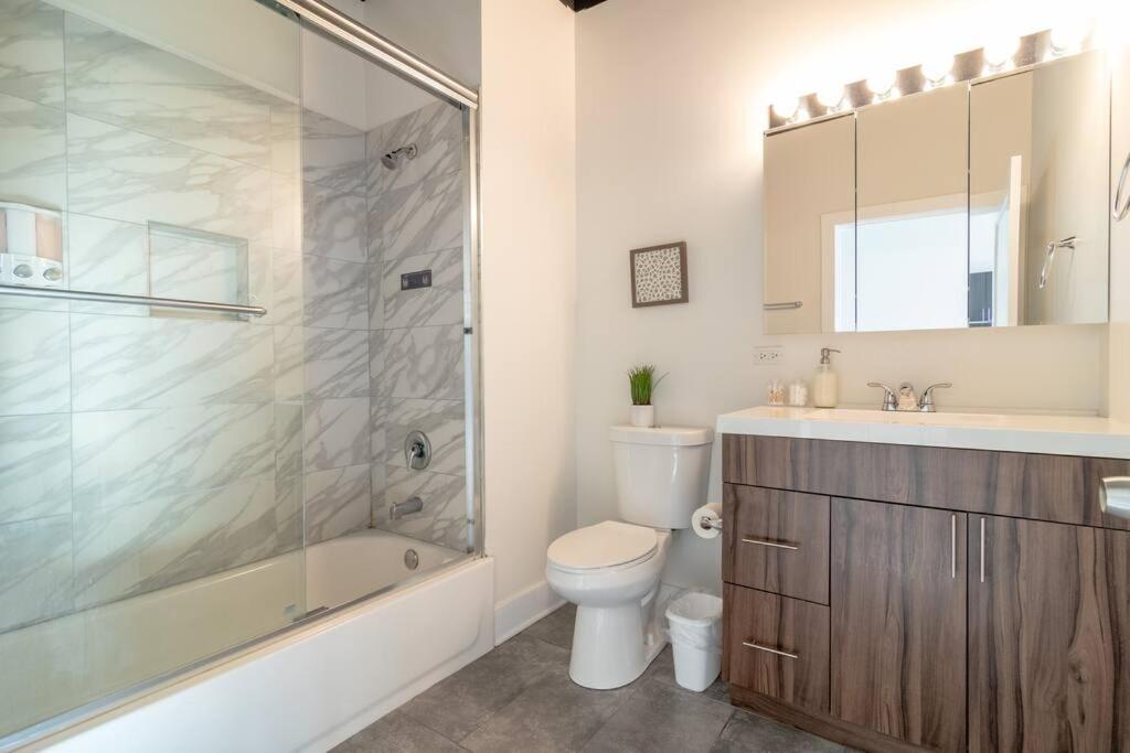 Chicago 2Br Suite Perfect For Convention And Business Trips Near Mccormick Place, Arena, Soldier Field And Grant Park Bagian luar foto
